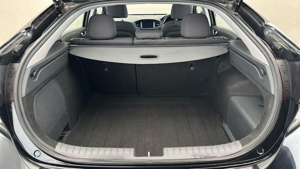 Hyundai Ioniq Hatchback  #23