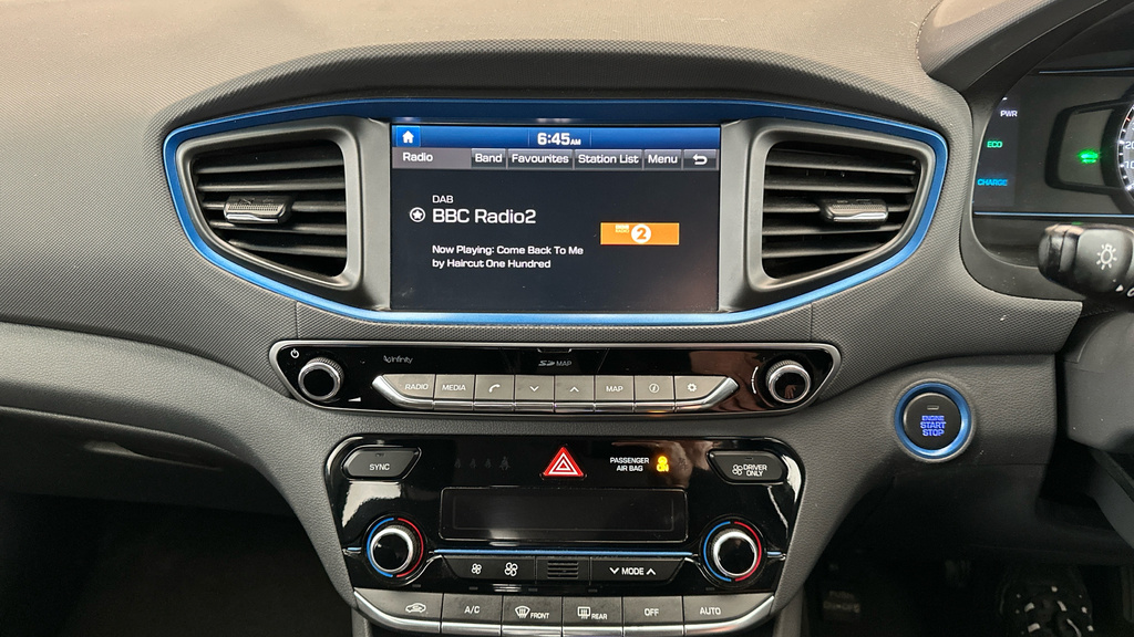 Hyundai Ioniq Hatchback  #15