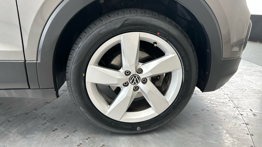 Volkswagen T-Cross 1.0 Tsi 95Ps Active Hatchback Grey #26
