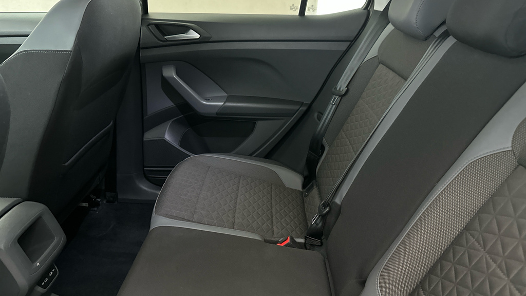 Volkswagen T-Cross 1.0 Tsi 95Ps Active Hatchback Grey #20