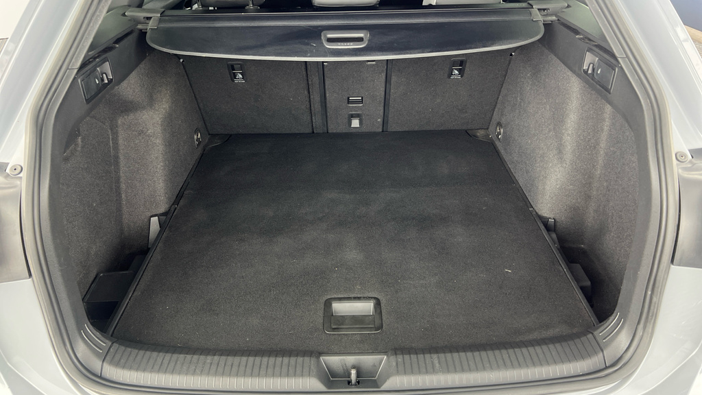 Volkswagen Golf 1.5 Tsi Life Grey #26