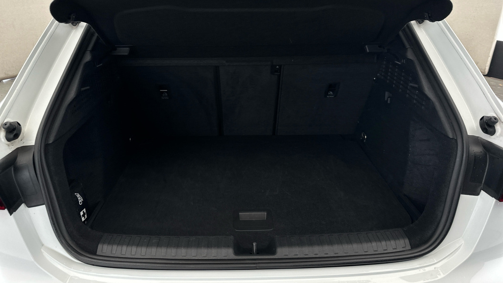 Audi A3 Audi A3 Sportback Sport 40 Tfsi E 204 Ps S Tronic Black #22
