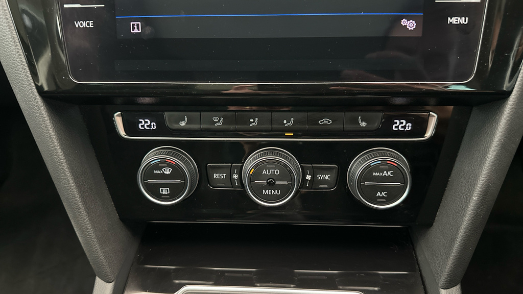 Volkswagen Passat Se Business Tdi White #17