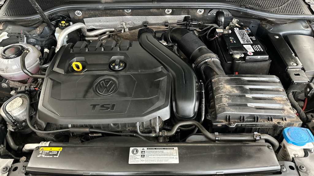 Volkswagen Passat Se Business Tdi White #22