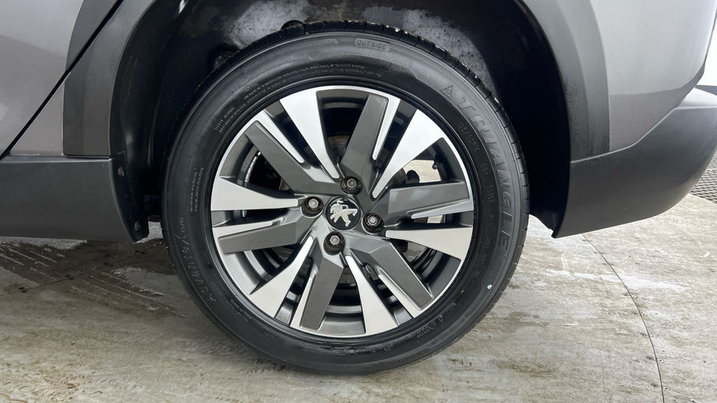 Peugeot 2008 Ss Allure Black #23