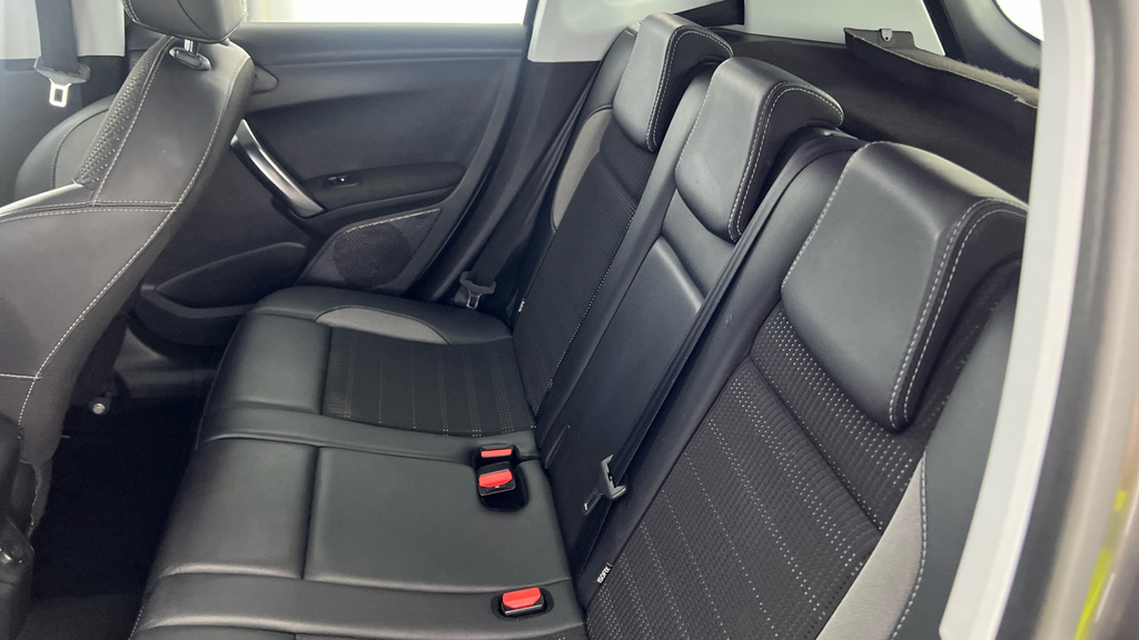 Peugeot 2008 Ss Allure Black #20
