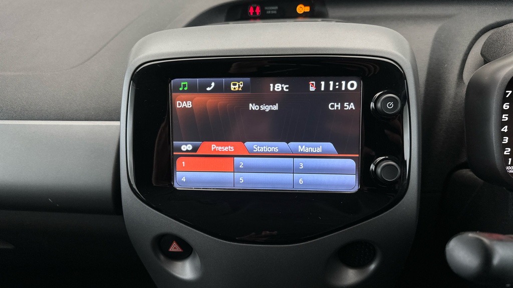 Toyota Aygo X X-press White #13