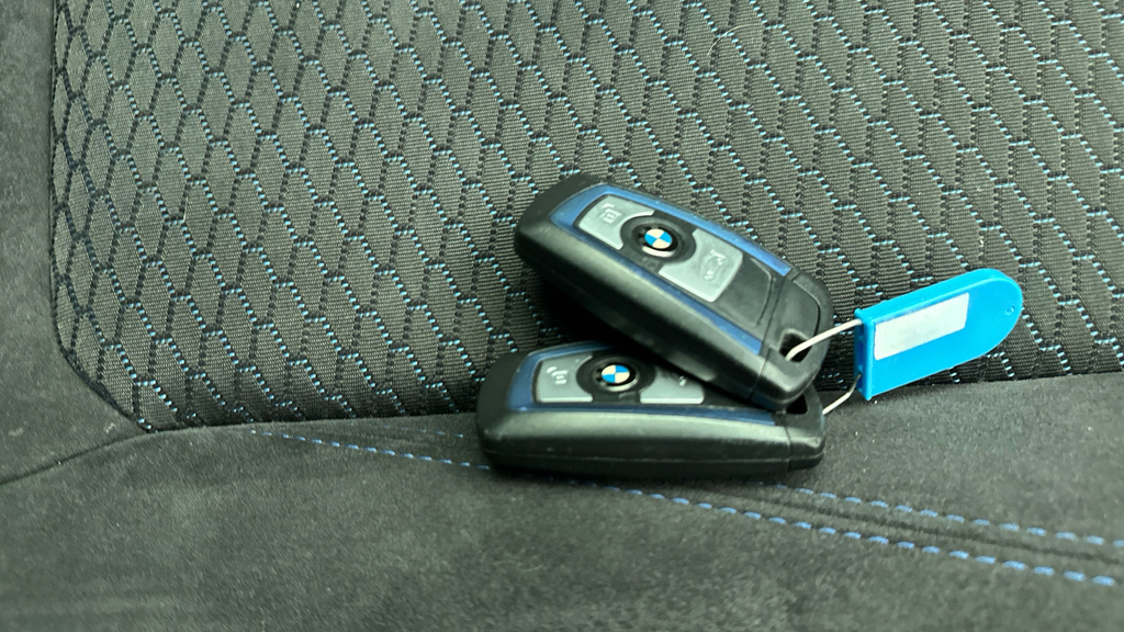 BMW 2 Series 220I M Sport Dct Blue #26