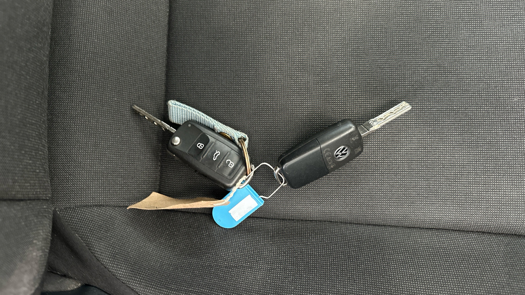 Volkswagen e-Up E-up Black #25
