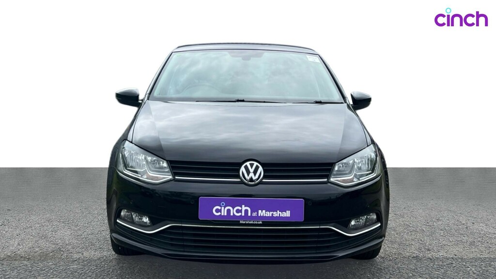 Volkswagen Polo Match Edition White #8