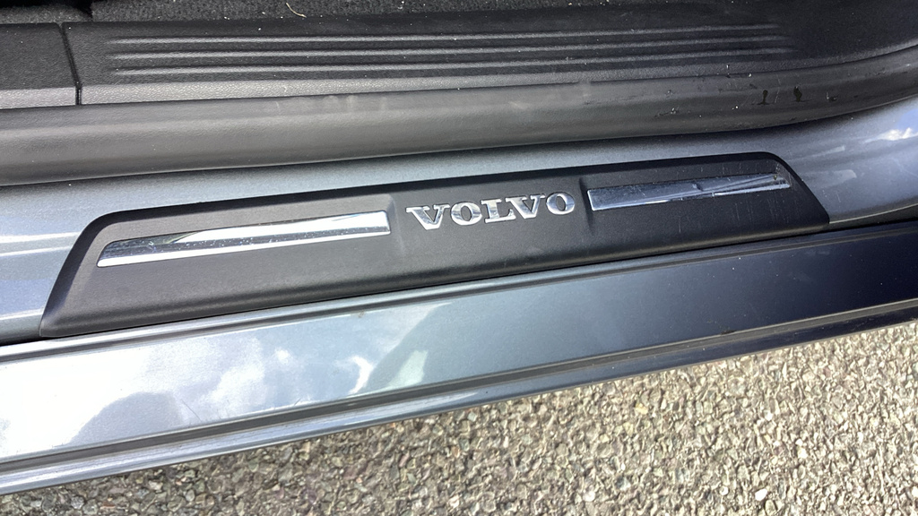 Volvo V40 D2 Momentum Winter Pack Front Park Assist Blue #49