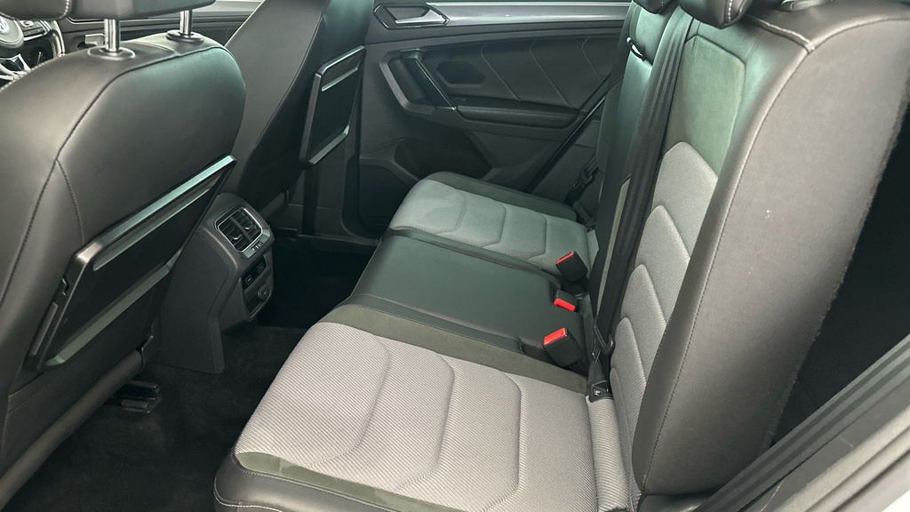 Volkswagen Tiguan 2L Se Navigation White #20
