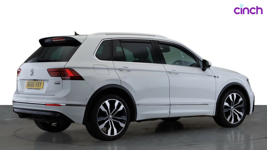 Volkswagen Tiguan 2L Se Navigation White #5