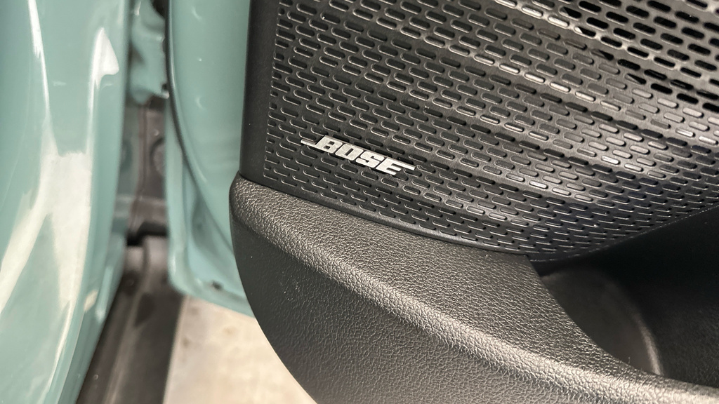 Hyundai Bayon Premium White #14