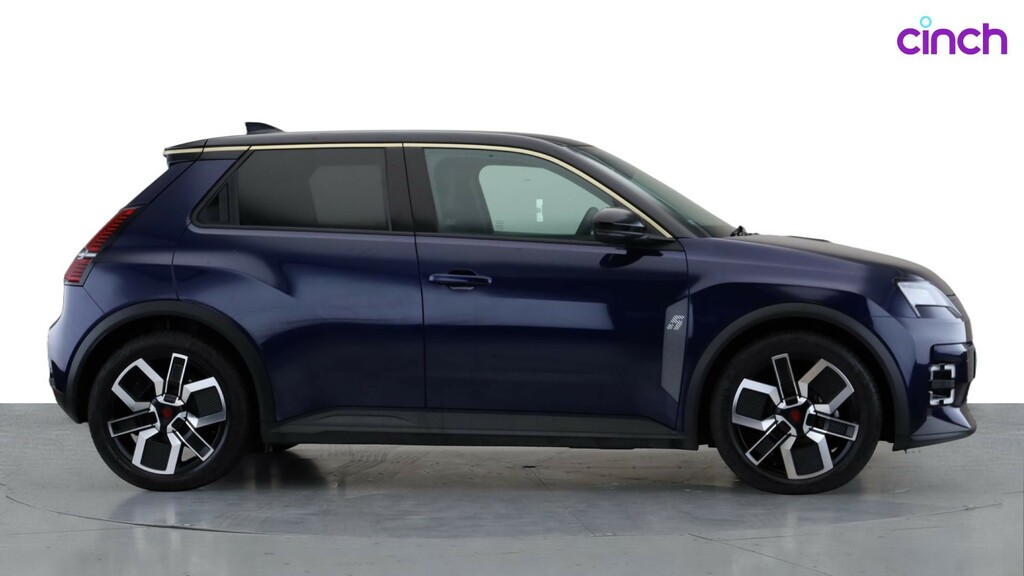 Renault 5 E-Tech 110Kw Techno Comfort Range 52Kwh Green #2