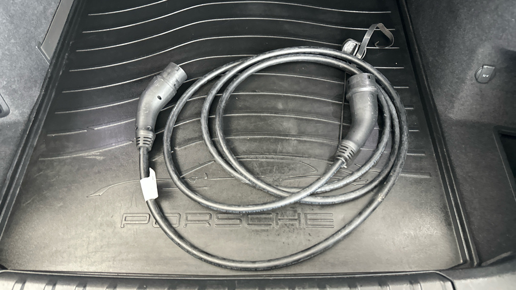Porsche Taycan Performance Plus 93.4Kwh 4S Grey #30