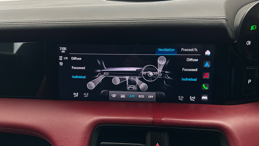 Porsche Taycan Performance Plus 93.4Kwh 4S Grey #16
