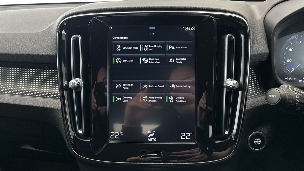 Volvo XC40 T3 Momentum Black #15