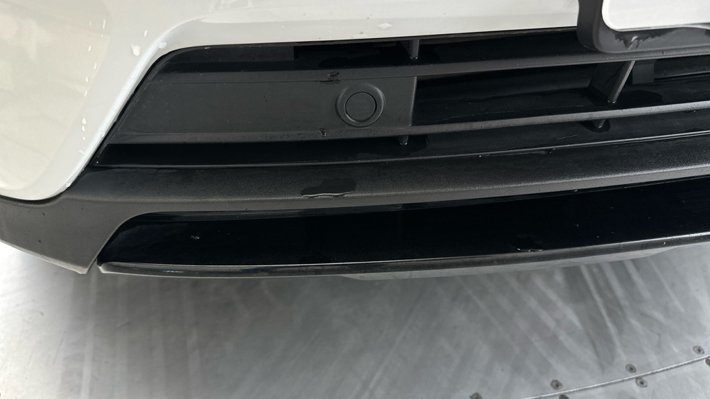 Volvo XC40 T3 Momentum Black #10