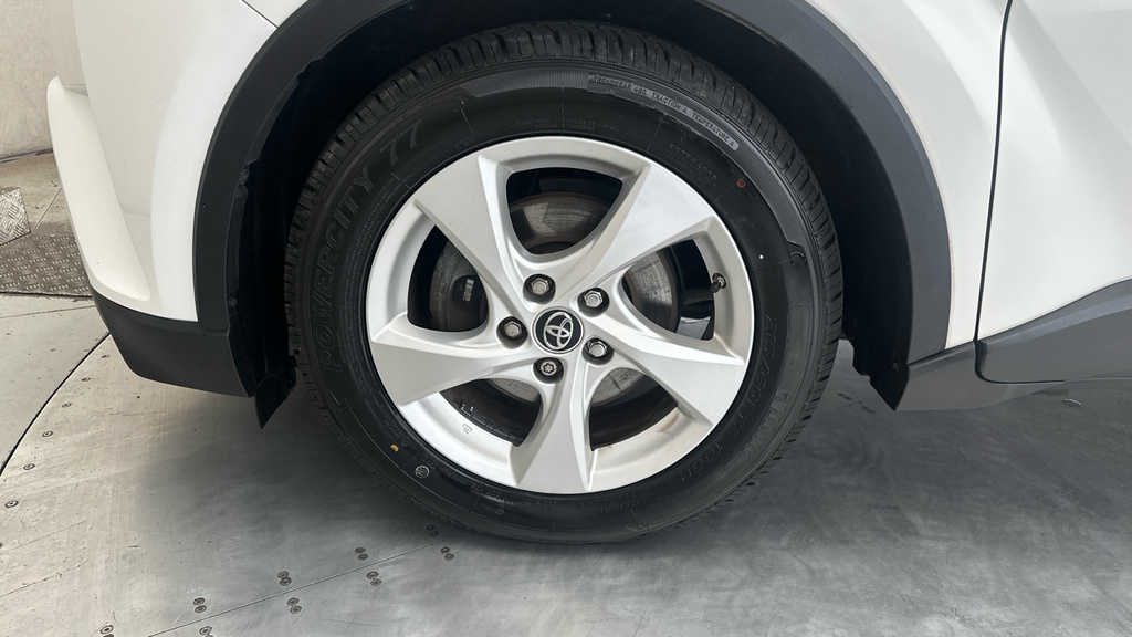 Toyota C-Hr Dynamic Blue #21