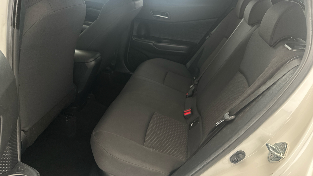 Toyota C-Hr Dynamic Blue #18