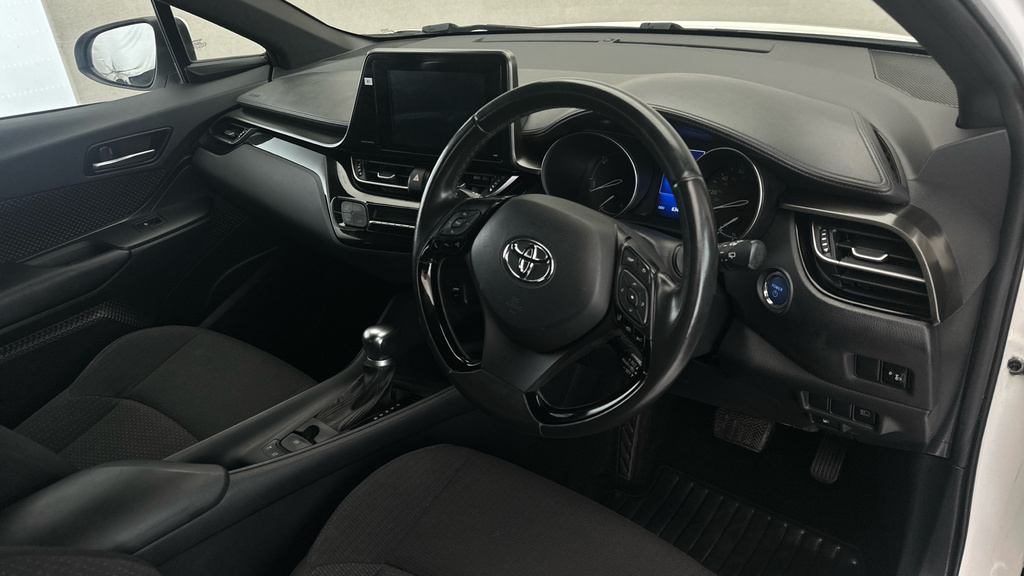 Toyota C-Hr Dynamic Blue #9