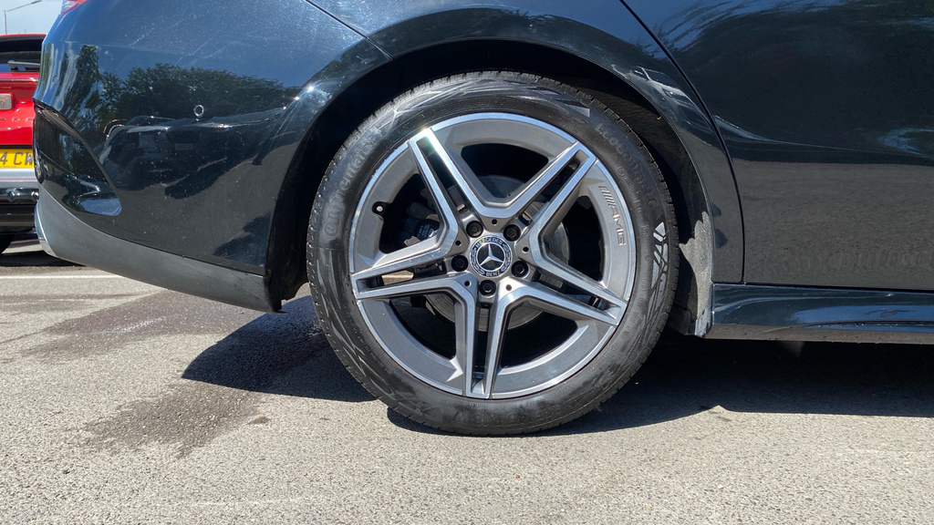 Mercedes-Benz CLA Class Cla 200 Amg Line Tip White #32