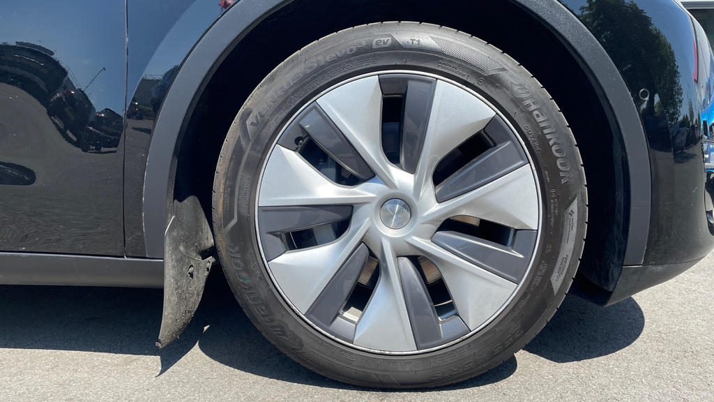 Tesla Model Y Model Y Long Range Awd Red #32