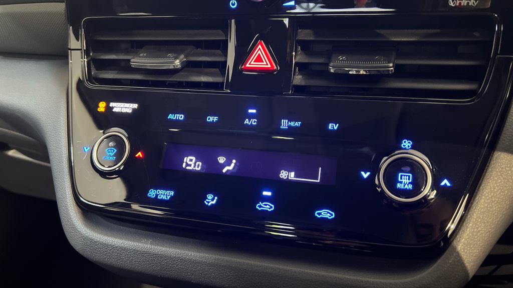 Hyundai Ioniq Hatchback #46