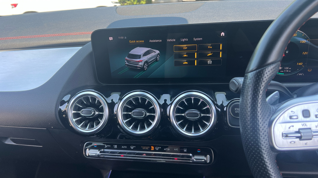Mercedes-Benz EQA Amg Line Grey #38