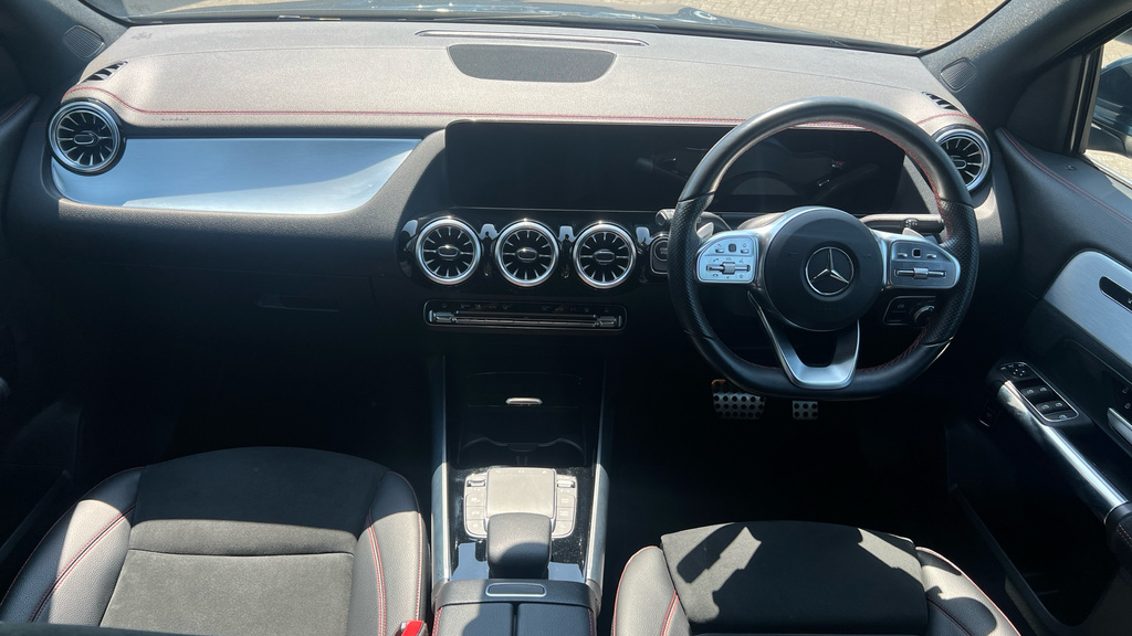Mercedes-Benz EQA Amg Line Grey #16