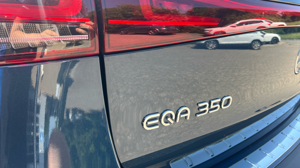 Mercedes-Benz EQA Amg Line Grey #33