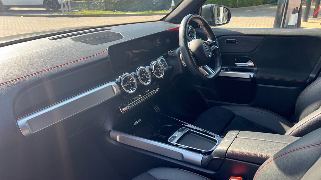 Mercedes-Benz EQB Suv Black #15