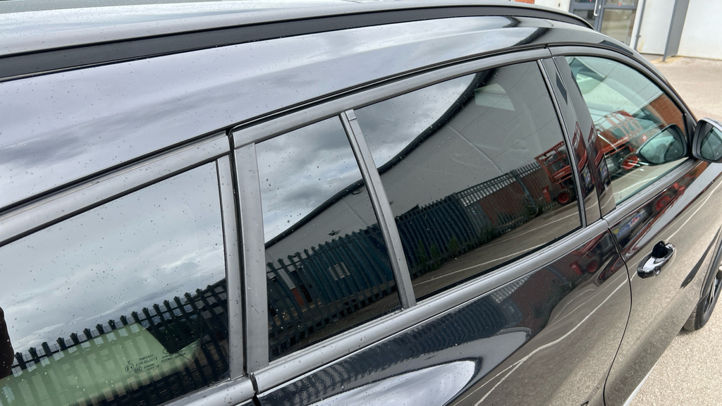 Ford Focus 1.0 Ecoboost Hybrid Mhev St-line Black #4