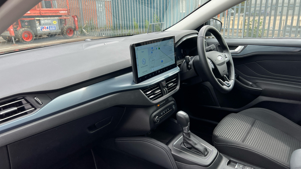 Ford Focus 1.0 Ecoboost Hybrid Mhev St-line Black #16