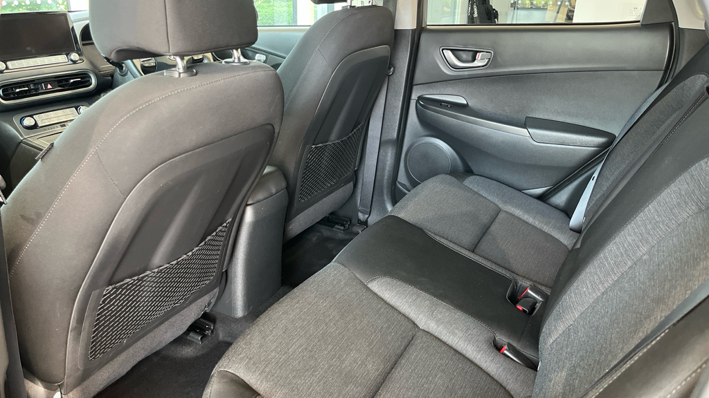 Hyundai Kona #25