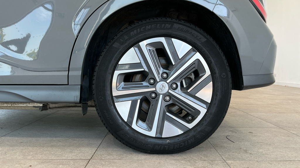 Hyundai Kona #30