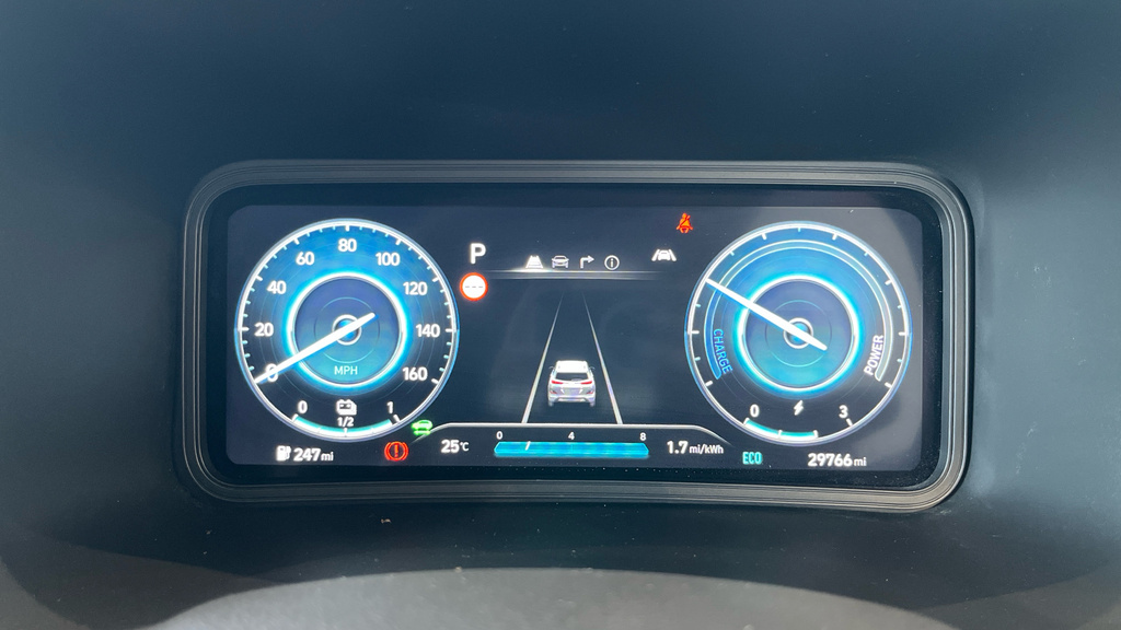 Hyundai Kona #16