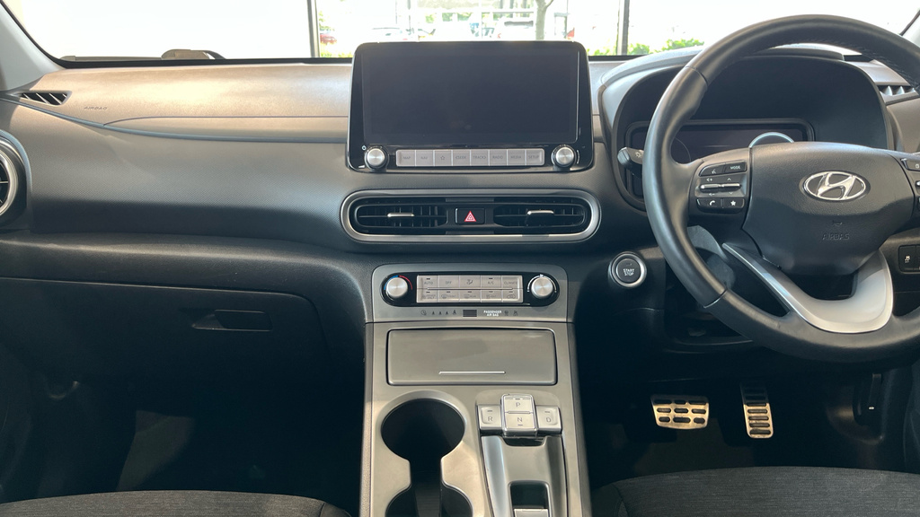 Hyundai Kona #24