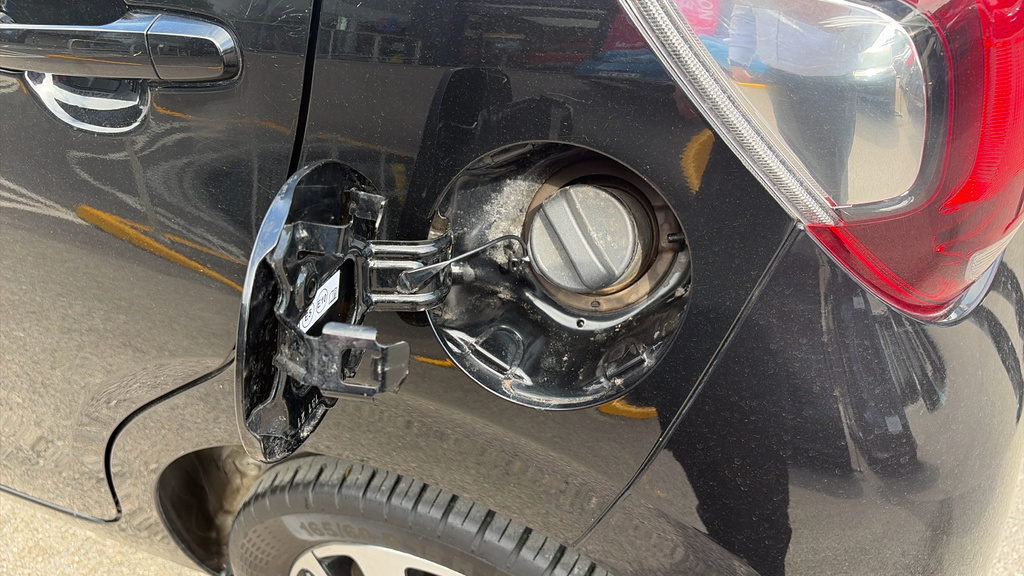 Peugeot 108 Collection Black #21