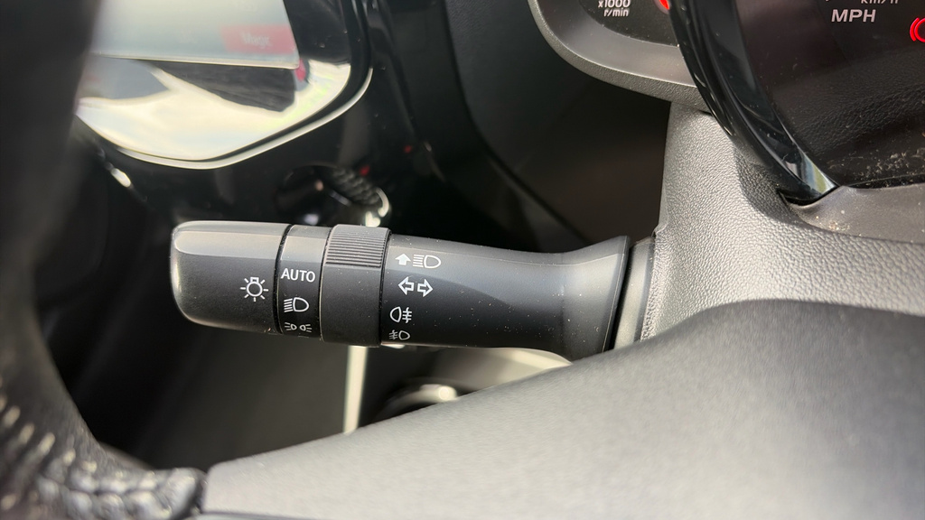 Peugeot 108 Collection Black #25