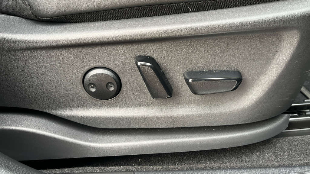 Nissan Ariya Advance Grey #24