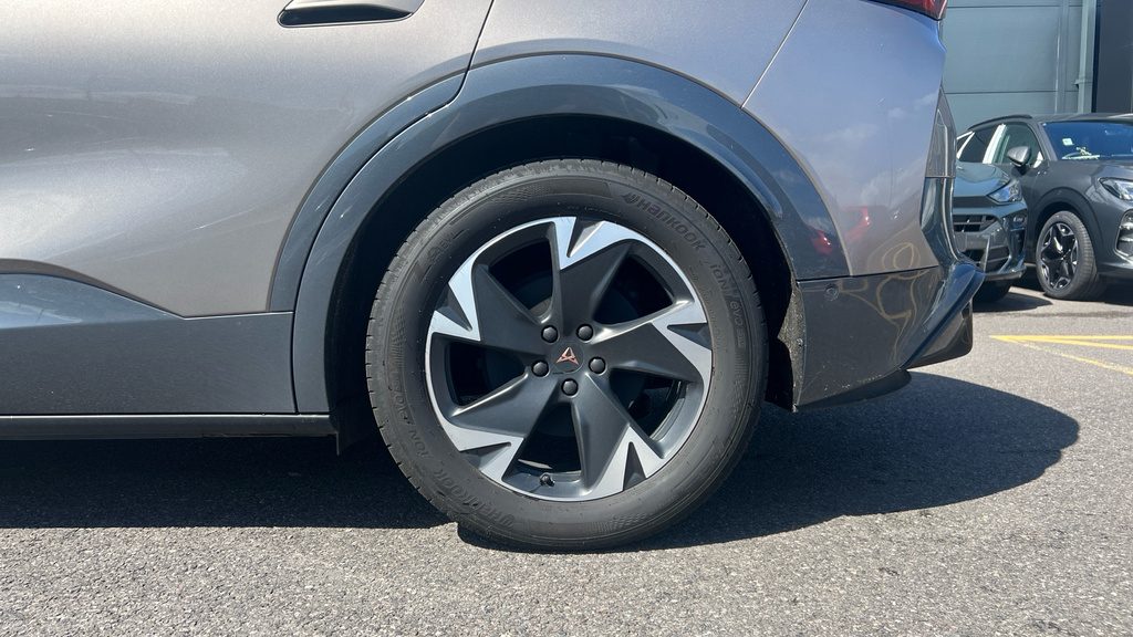 Cupra Tavascan 210Kw V2 77Kwh  #18