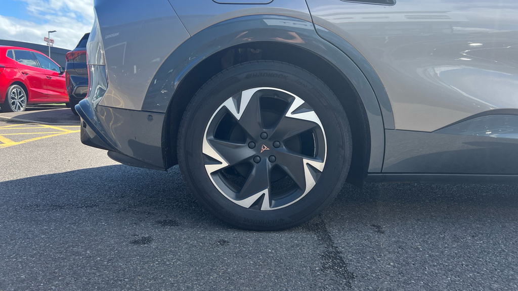 Cupra Tavascan 210Kw V2 77Kwh  #17