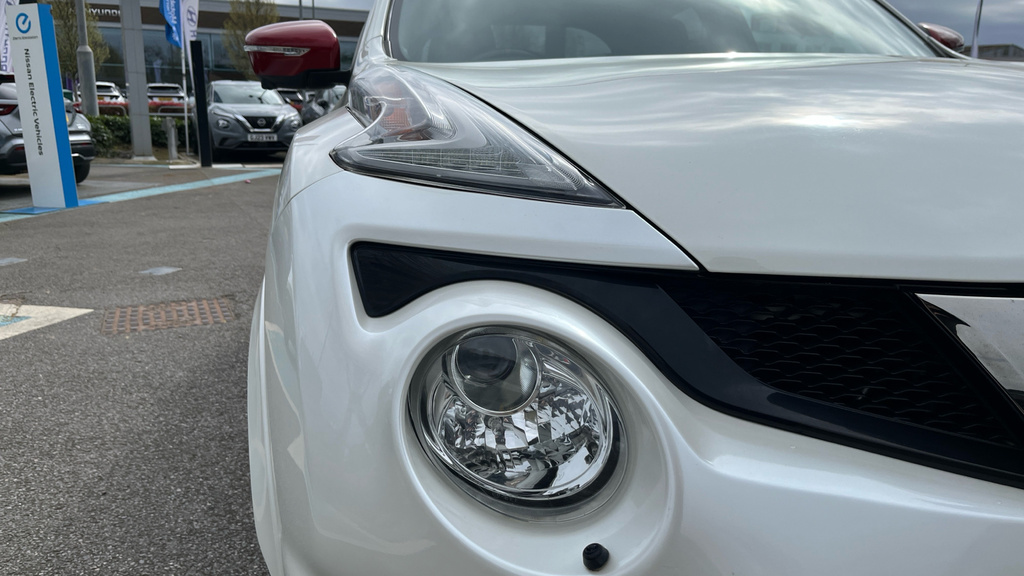 Nissan Juke 1.2 Dig-t Tekna Bose White #36