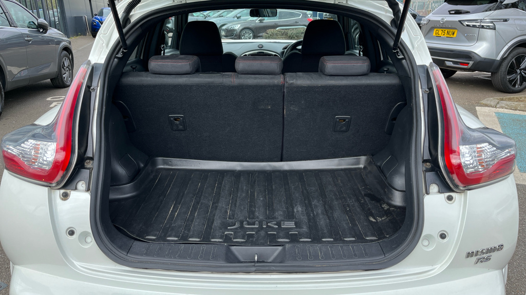 Nissan Juke 1.2 Dig-t Tekna Bose White #26
