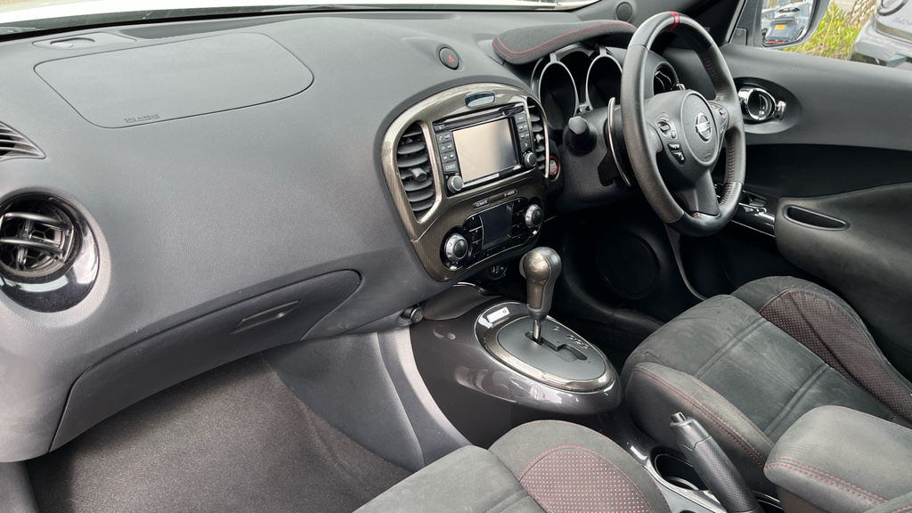 Nissan Juke 1.2 Dig-t Tekna Bose White #13