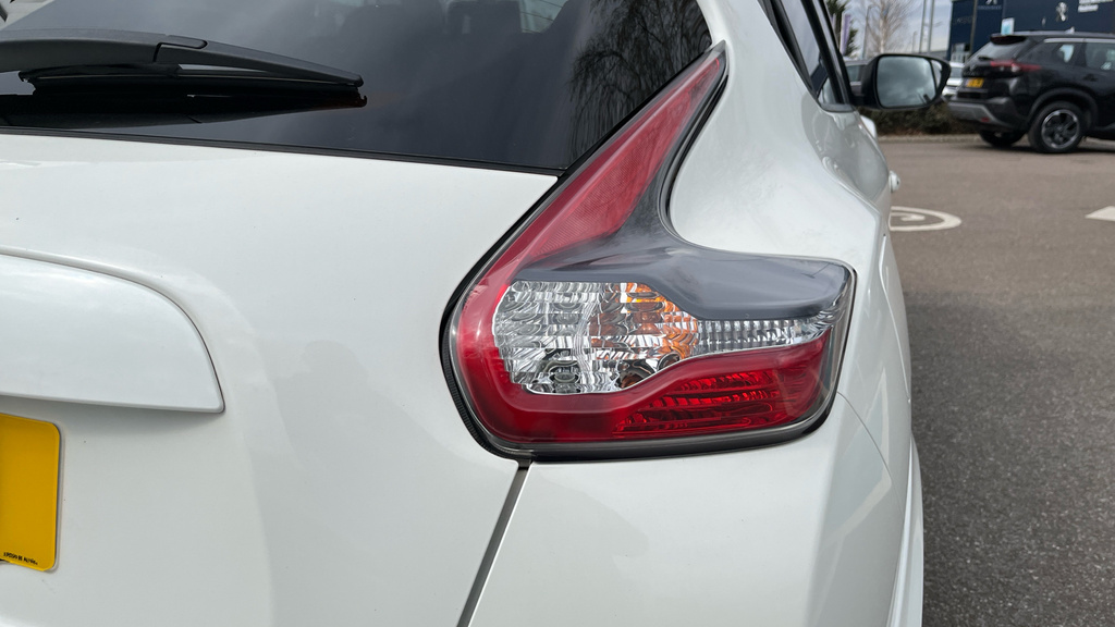 Nissan Juke 1.2 Dig-t Tekna Bose White #44