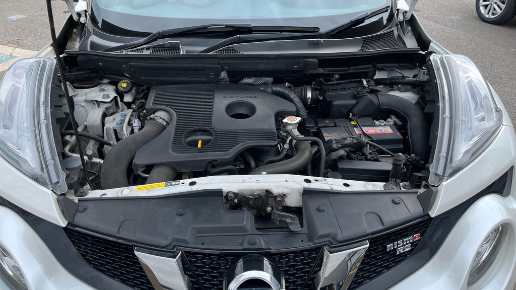 Nissan Juke 1.2 Dig-t Tekna Bose White #27