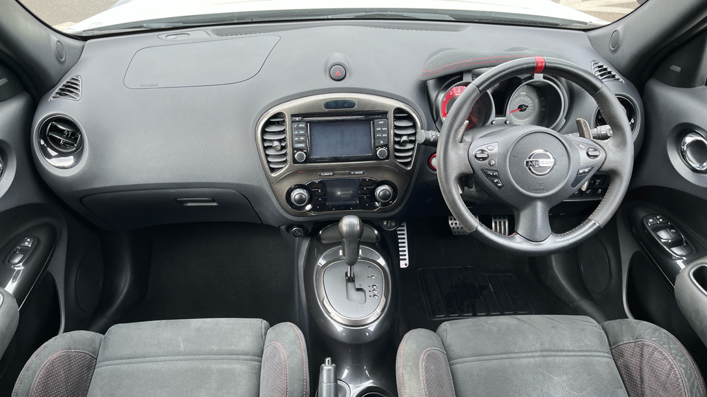 Nissan Juke 1.2 Dig-t Tekna Bose White #14
